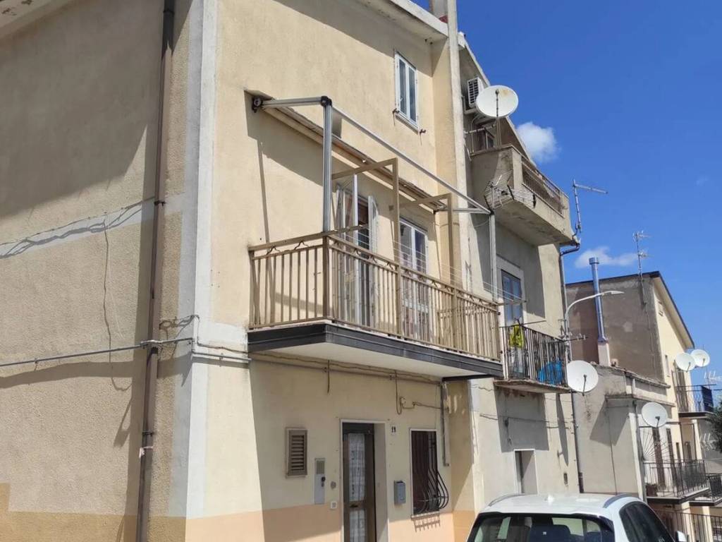 Appartamento a Rignano garganico in Via Nazionale, 7 - Foto 3