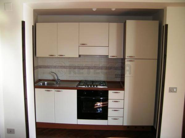 Appartamento a Caltanissetta in viale Conte Testasecca, 41 - Foto 4