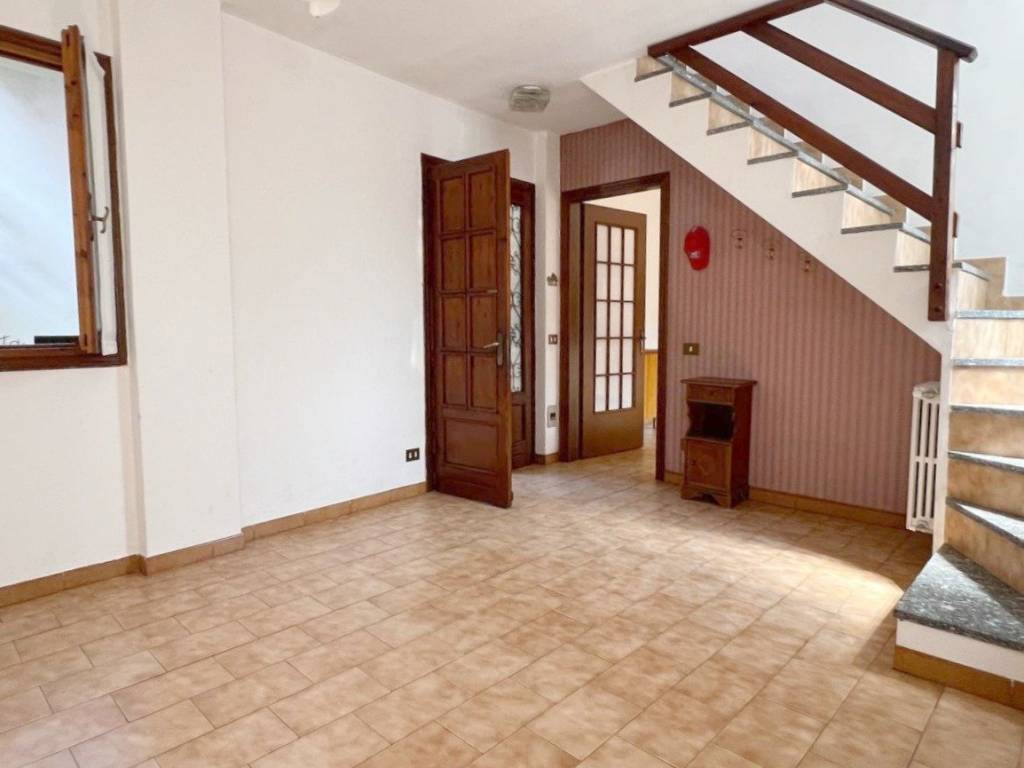 Casa indipendente a Ghiffa in Via Moriggia, 12 - Foto 3