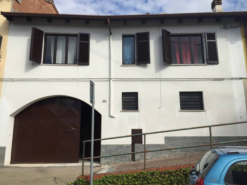 Villa a San salvatore monferrato in Via Guglielmo Marconi, 96 - Foto 2