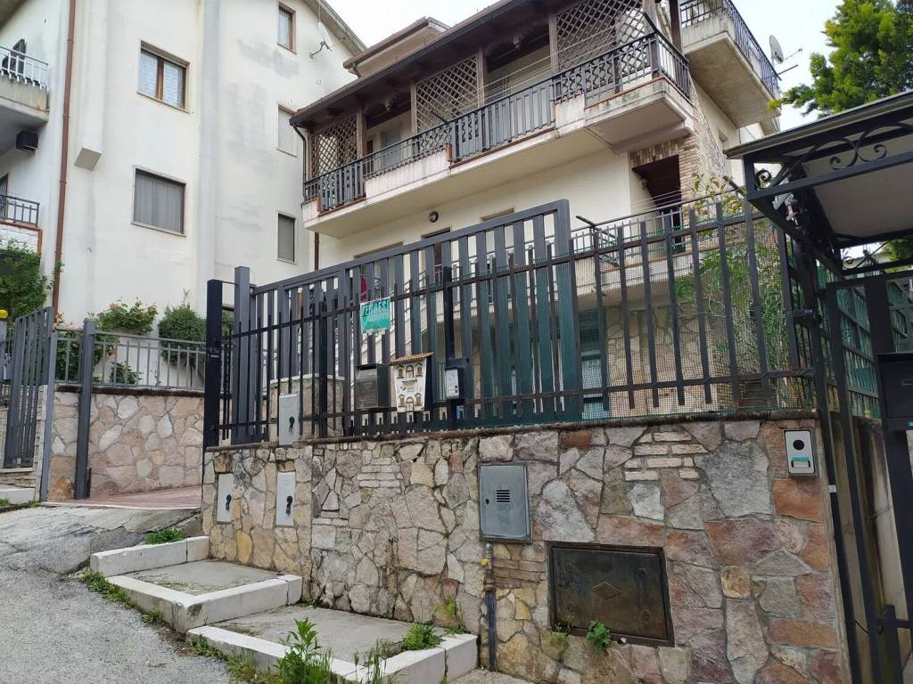 Appartamento a San marco in lamis in Via Padre Agostino Daniele, 174 - Foto 4