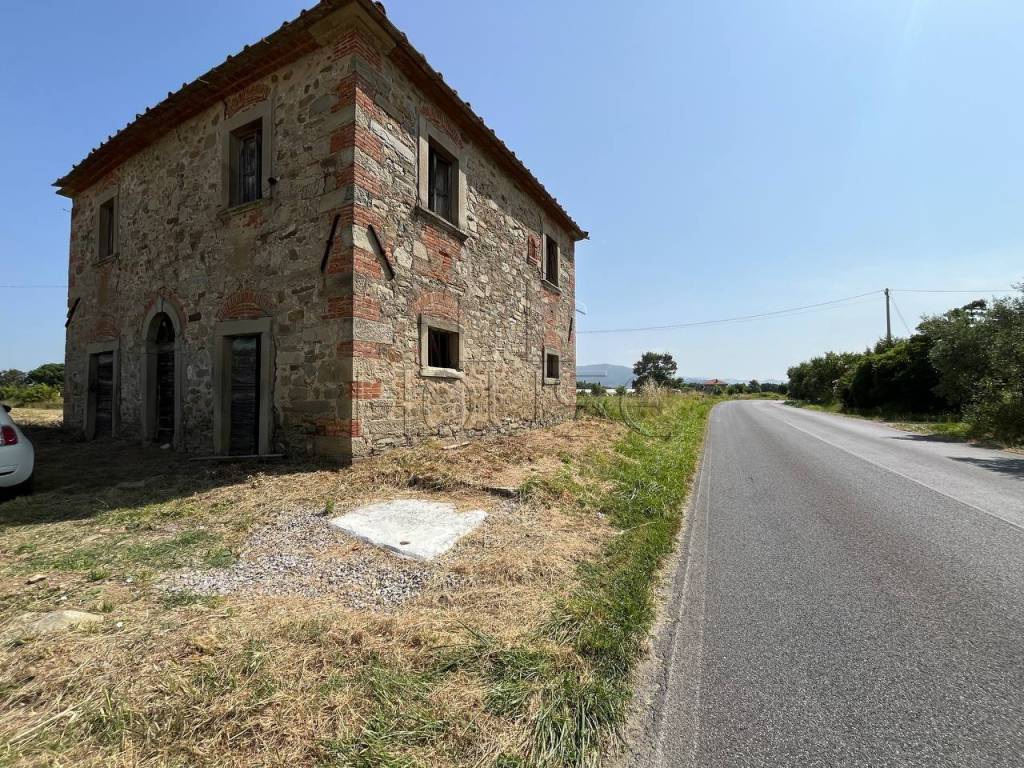 Rustico / casale a Castiglion fiorentino - Foto 3