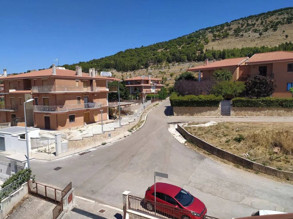 Appartamento a San marco in lamis in Via Eduardo De Filippo - Foto 2