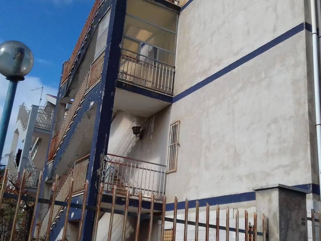 Appartamento a San marco in lamis in Via Carlo De Cesare, 2 - Foto 4