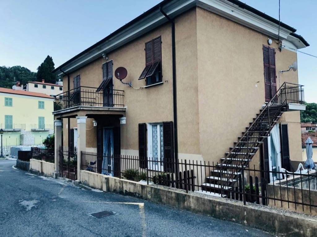 Villa a Ameglia in Via Pisanello - Foto 4