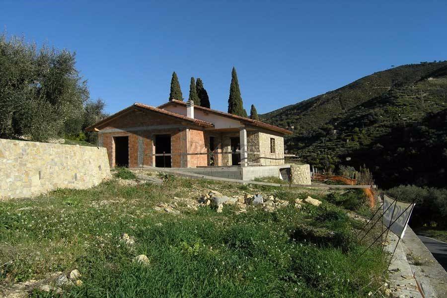 Villa a Bordighera in Via Silvio Pellico - Foto 2