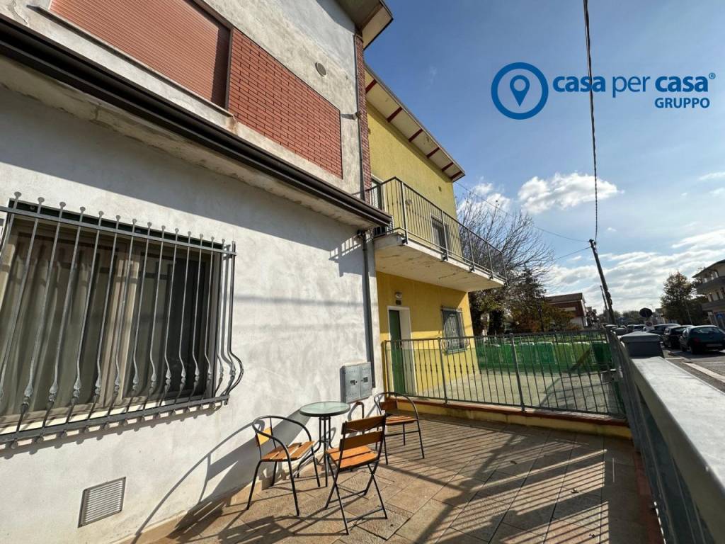 Villetta a schiera a Papozze in Papozze, Viale Giacomo Matteotti - Foto 4