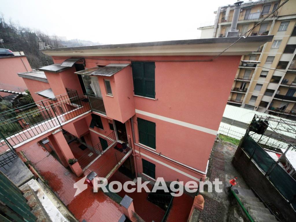 Appartamento a Genova in Via Campodonico, 35 - Foto 4