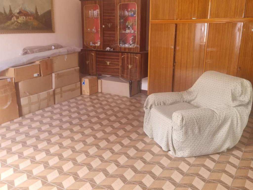 Appartamento a Angri in Via dei Goti - Foto 4