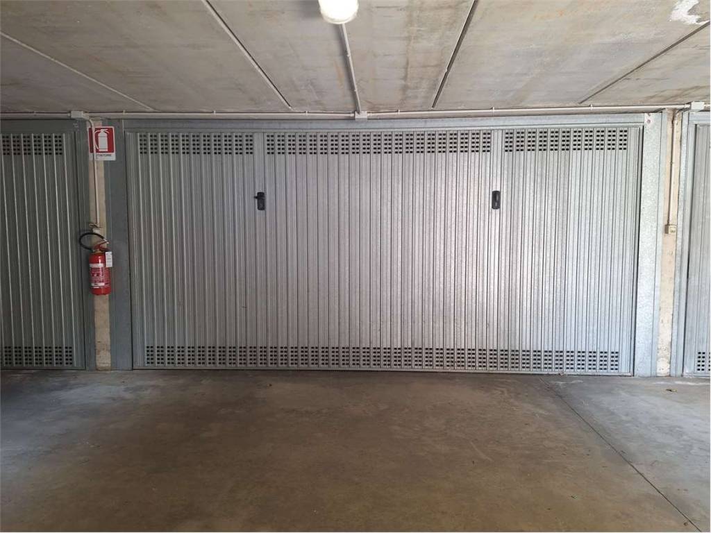 Box / garage a Como in via brambilla, 21 - Foto 2