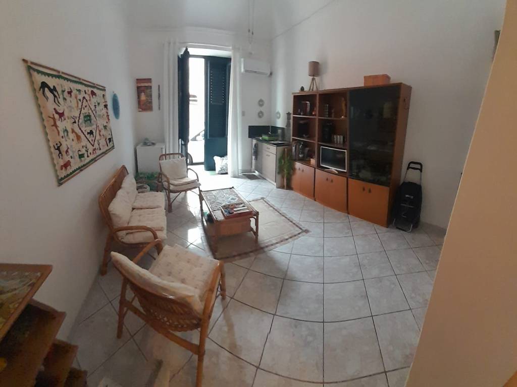 Casa indipendente a Cinisi in Via Generale Vito Artale - Foto 3