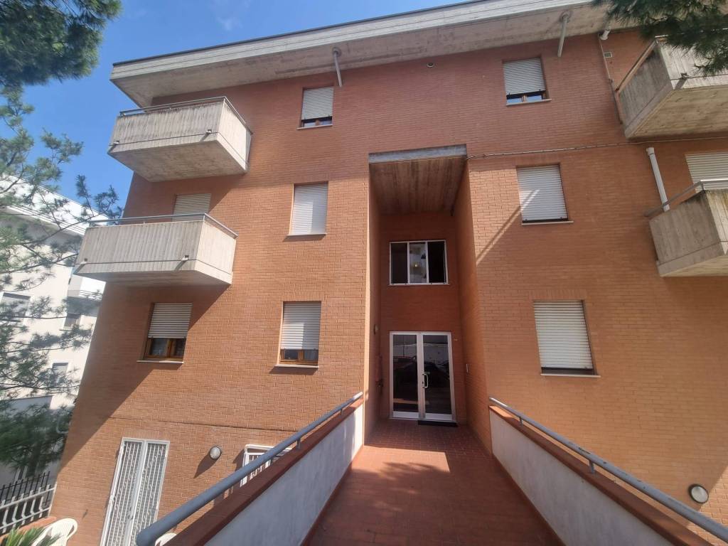 Appartamento a Corridonia in Via della Portarella - Foto 4