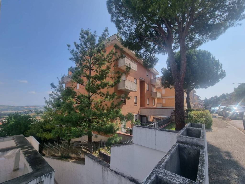 Appartamento a Corridonia in Via della Portarella - Foto 5