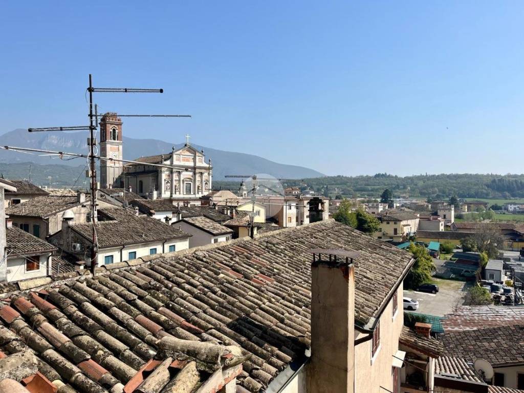 Casa indipendente a Caprino veronese in Via Giovanni Arduino, 15 - Foto 2
