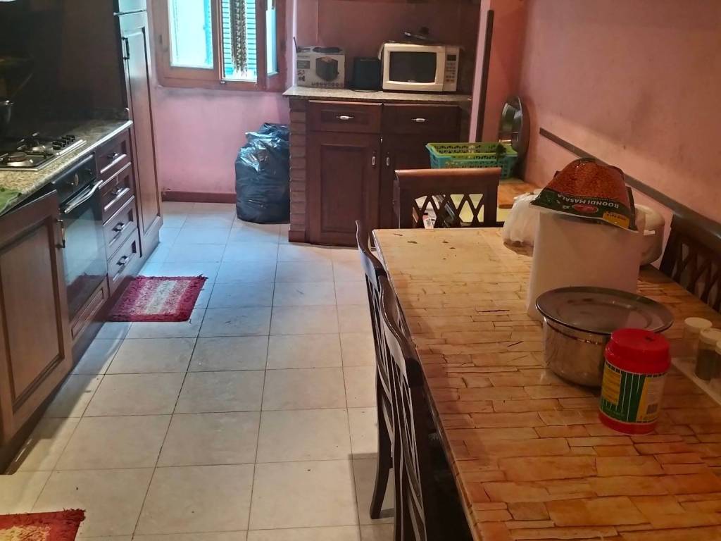 Appartamento a Montevarchi in Via Cennano - Foto 4