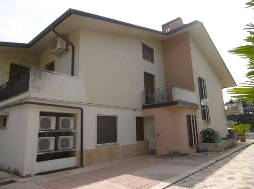 Villa a Sona in Via Don Luigi Sturzo, 1 - Foto 4