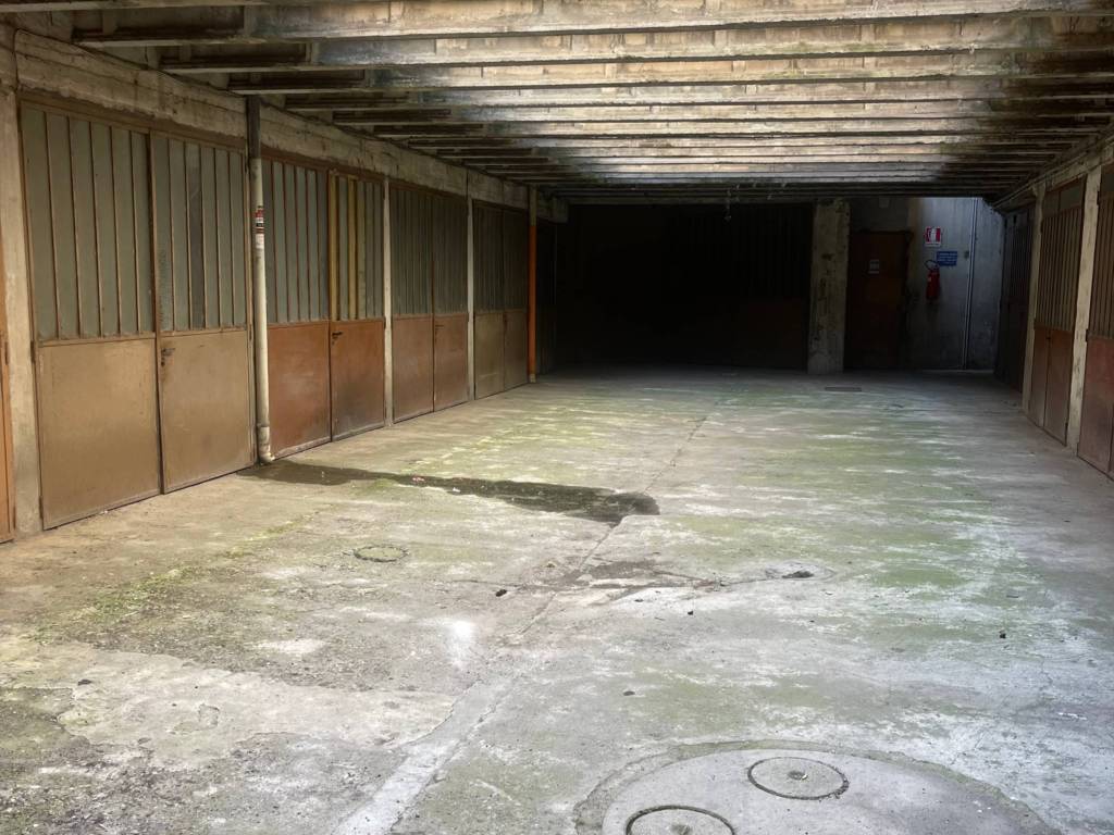 Box / garage a Piacenza in Via Pier Maria Campi, 44 - Foto 2