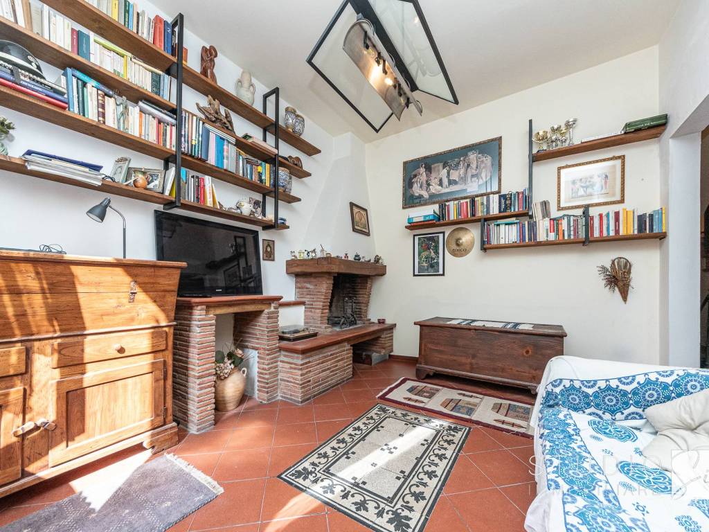 Casa indipendente a Pistoia in Via Cesare Beccaria - Foto 3