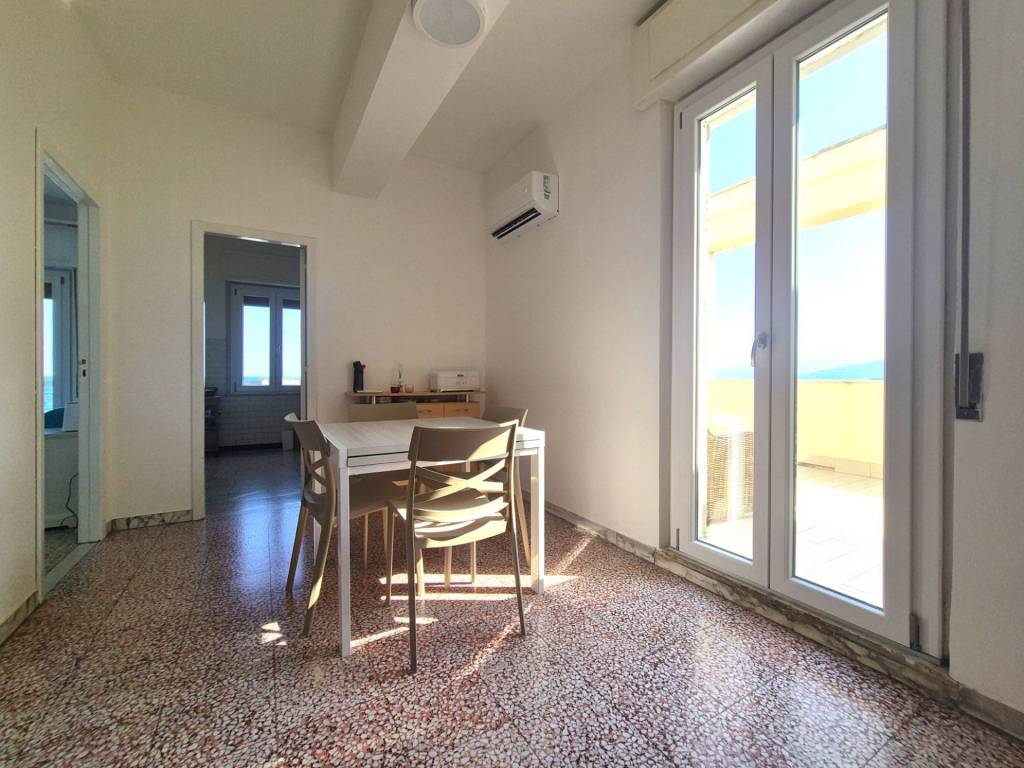 Appartamento a Catanzaro in Via Murano, 5 - Foto 2