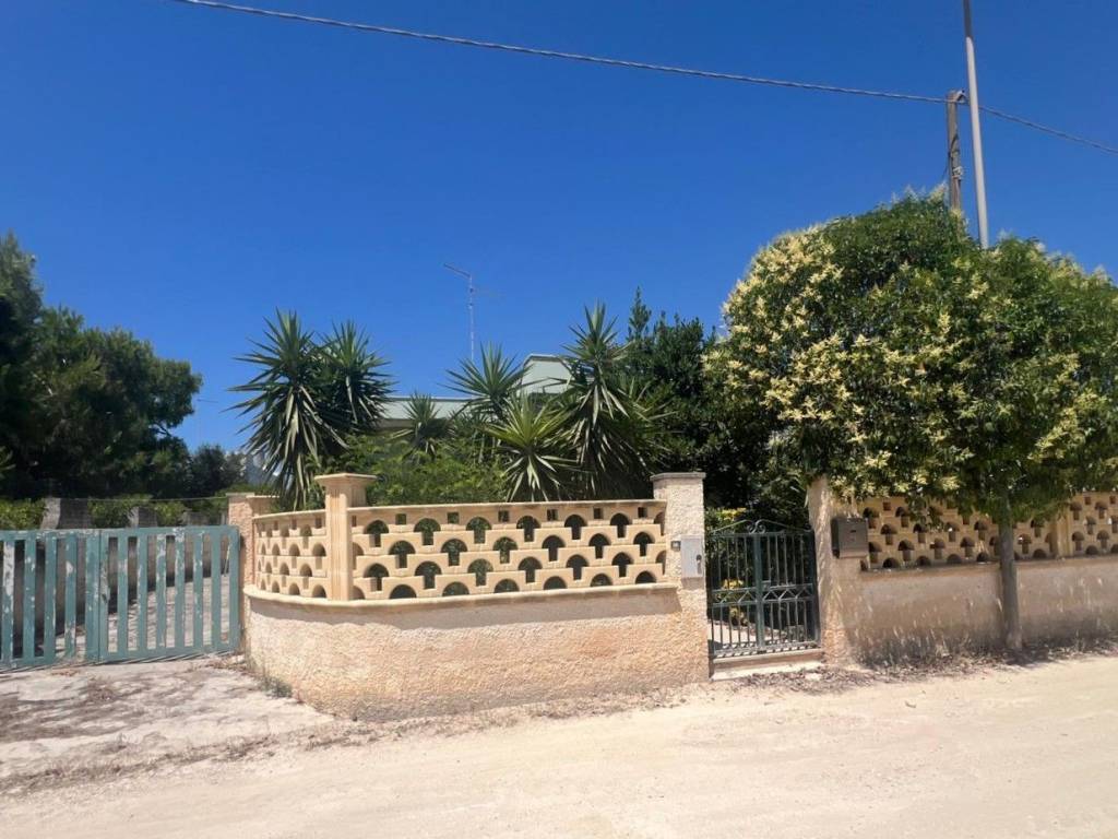Villa a Manduria in Via delle Mimose, 69 - Foto 3