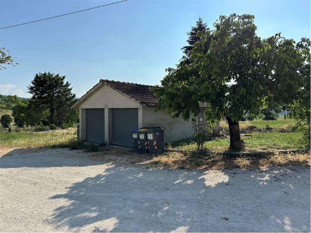 Casa indipendente a Nocera umbra in Via Fano - Foto 3