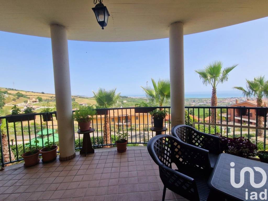 Villa a Colonnella in Via rosario livatino - Foto 3