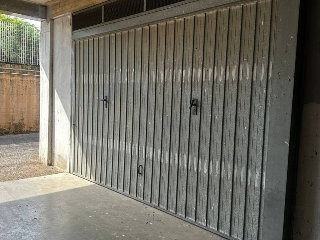 Box / garage a Aprilia in Via Campo Leone Scalo - Foto 2
