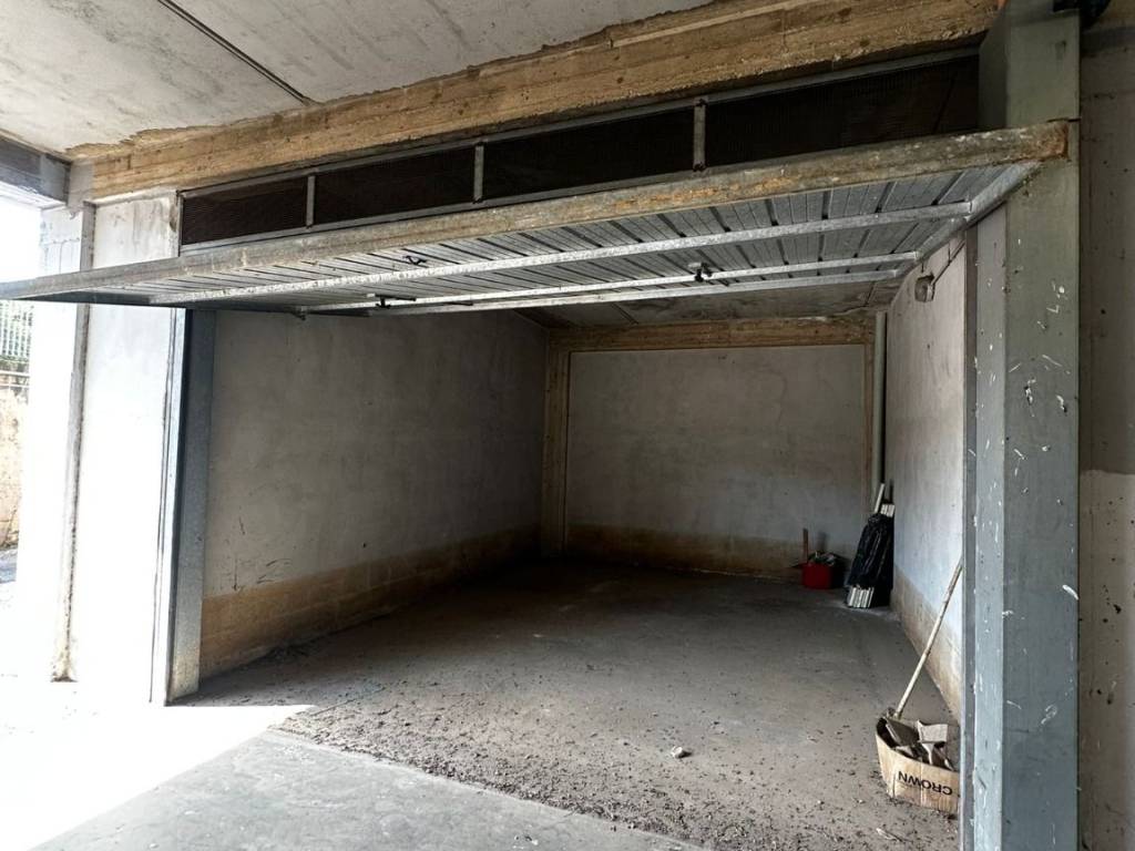 Box / garage a Aprilia in Via Campo Leone Scalo - Foto 3