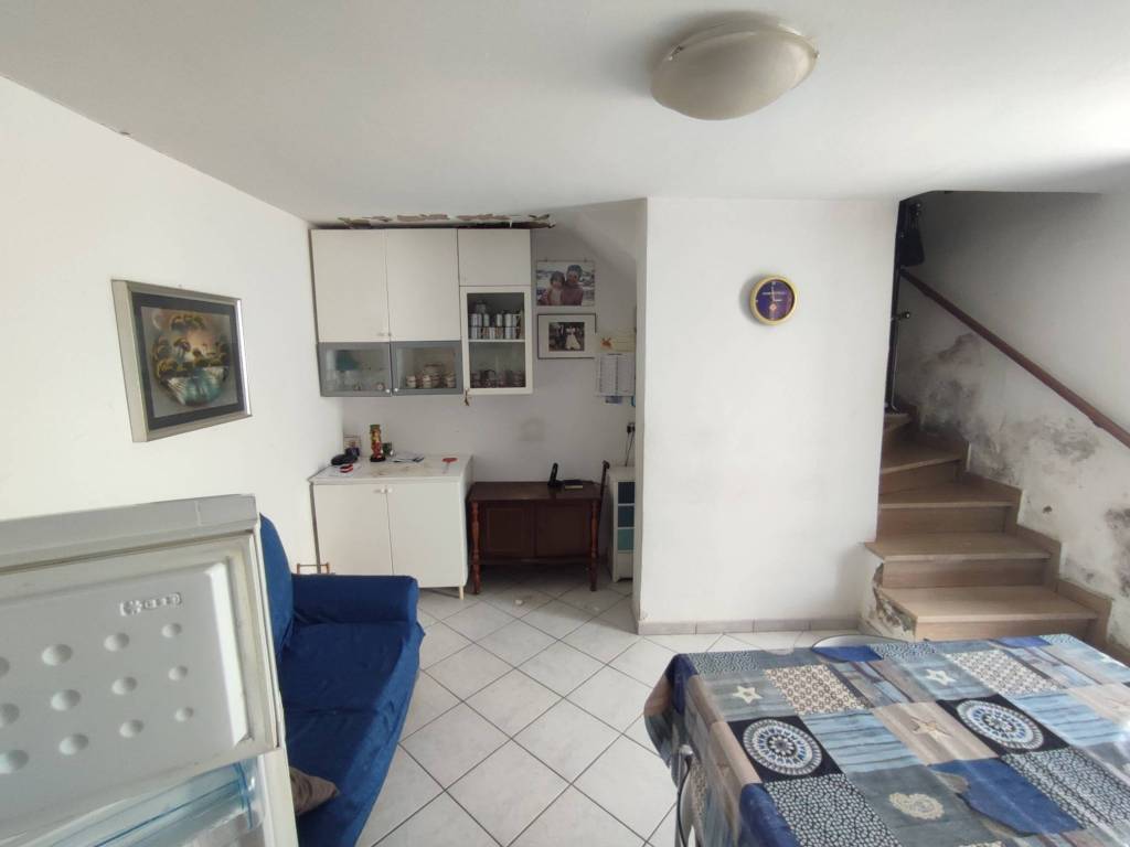 Casa indipendente a Prato in Via dell'Alberaccio, 260 - Foto 4