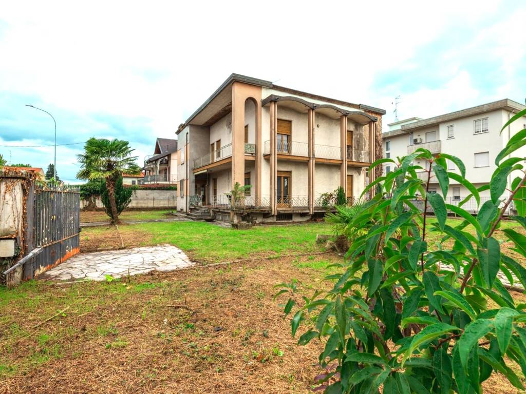 Villa a Fagnano olona in Via Aldo Moro, 2 - Foto 4