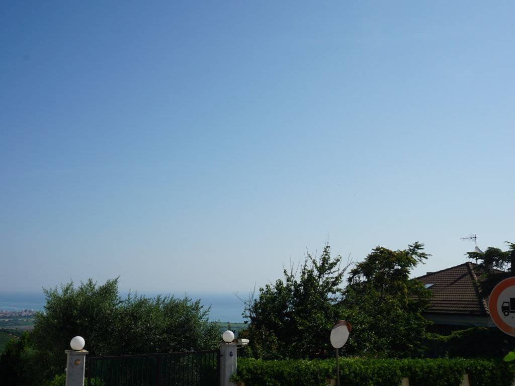 Terreno a Colonnella in Contrada Giardino - Foto 4