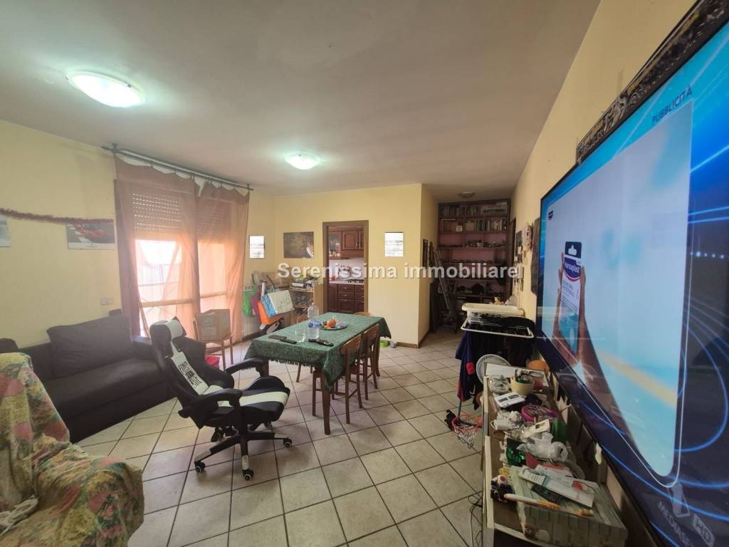 Appartamento a Petriano in Via Roma - Foto 2