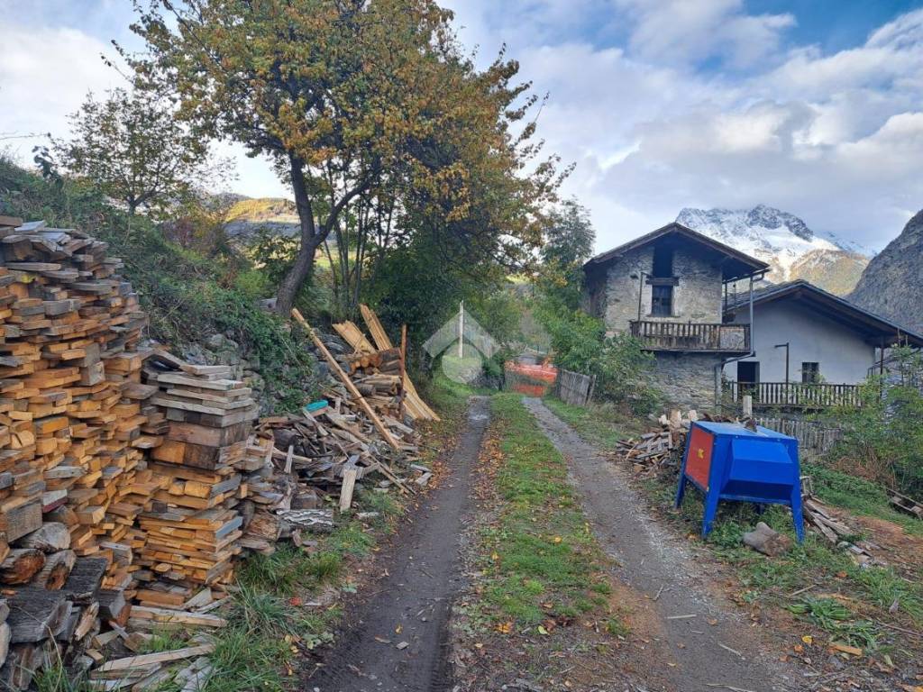 Appartamento a Gignod in Via Montjoux, 16 - Foto 4