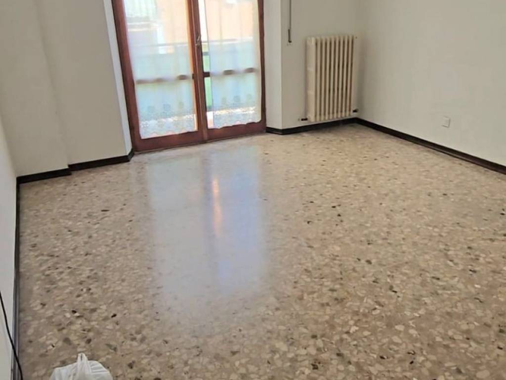 Appartamento a San benedetto del tronto in Via Francesco Crispi, 31 - Foto 3