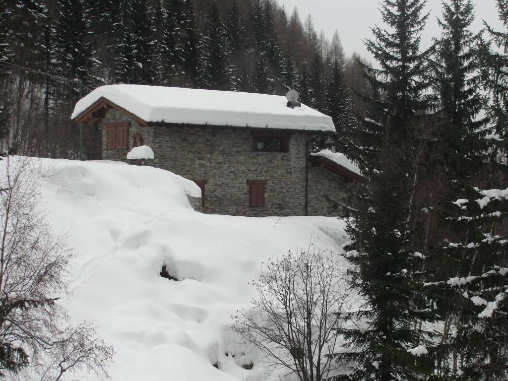Appartamento a Chiesa in valmalenco in Valascia - Foto 2