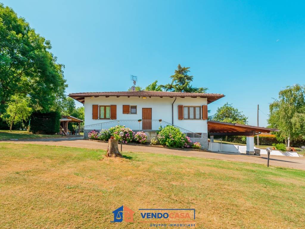 Villa a Bene vagienna in Frazione Isola - Foto 3
