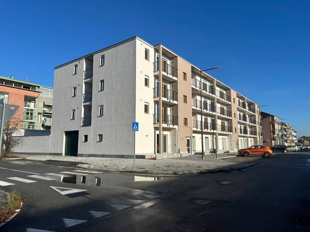 Appartamento a Asti in Piazza d'Armi - Foto 3