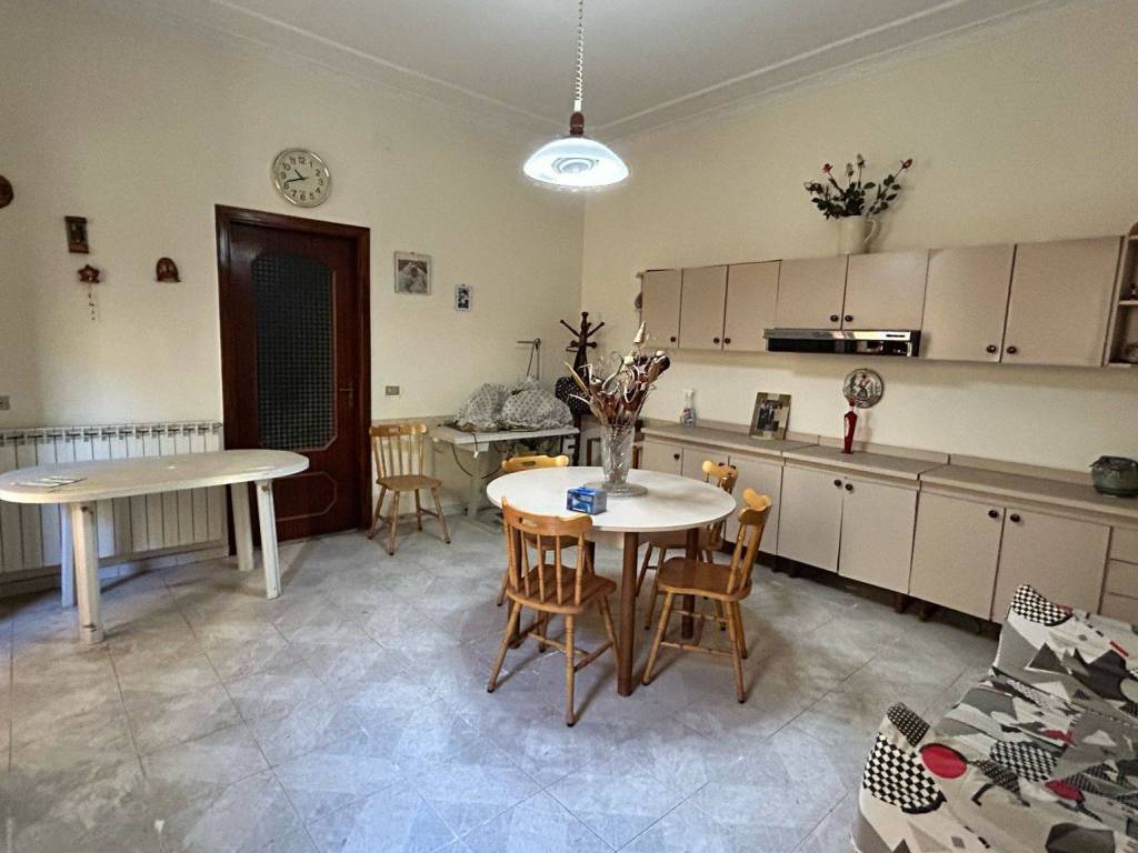 Appartamento a Curti in Via Vittorio Veneto - Foto 3