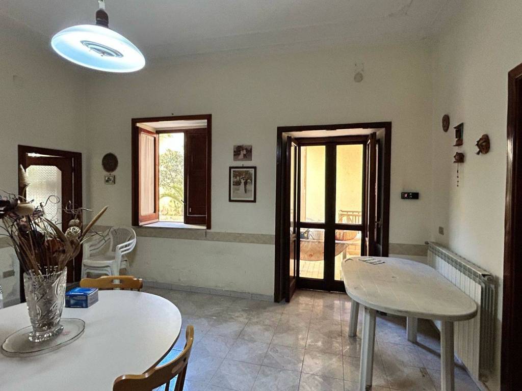 Appartamento a Curti in Via Vittorio Veneto - Foto 4