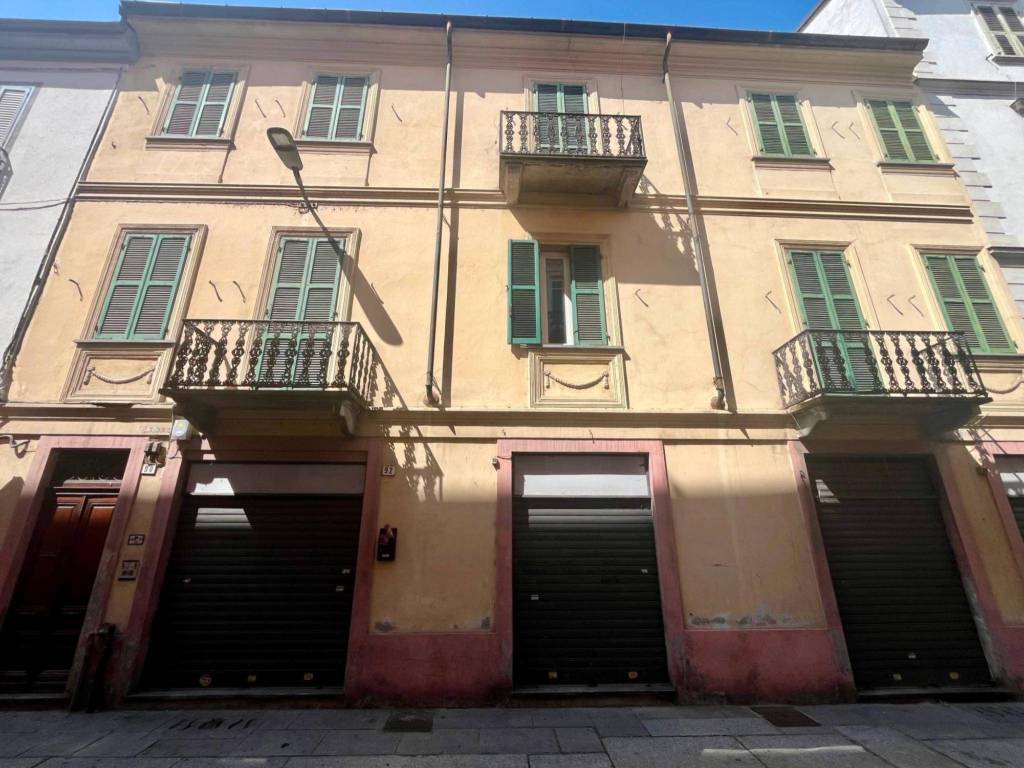 Casa indipendente a Alessandria in Via Andrea Vochieri, 90 - Foto 2