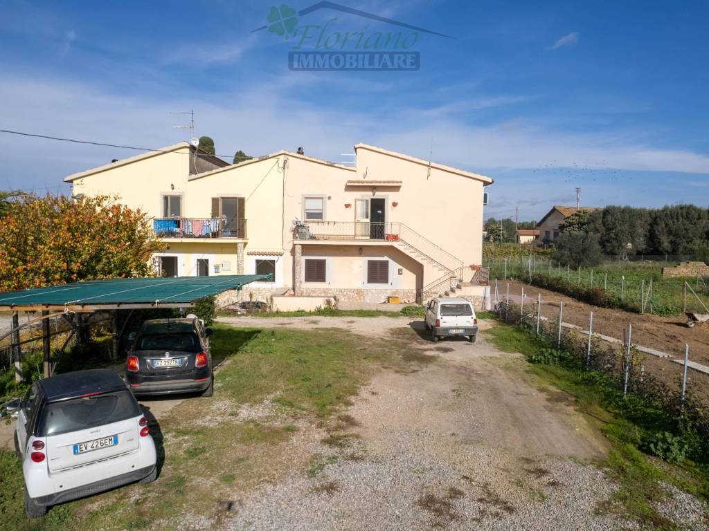 Appartamento a Montalto di castro in Strada della Percossa - Foto 5