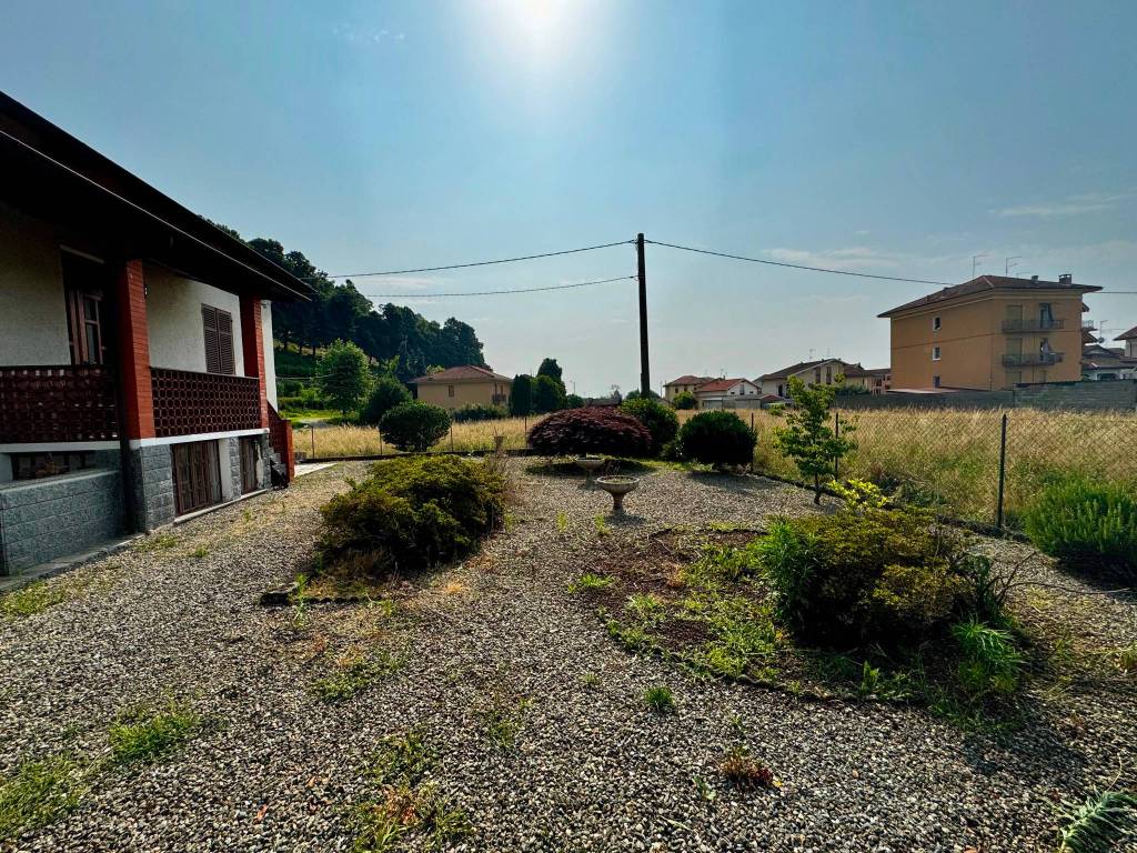 Villa a Vigliano biellese in Via per Chiavazza, 47 - Foto 4