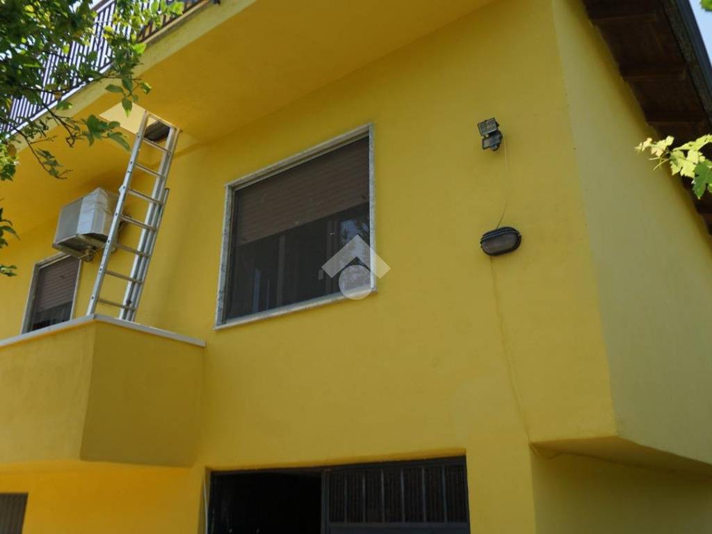 Casa indipendente a Pontecagnano faiano in Via Maiori - Foto 4