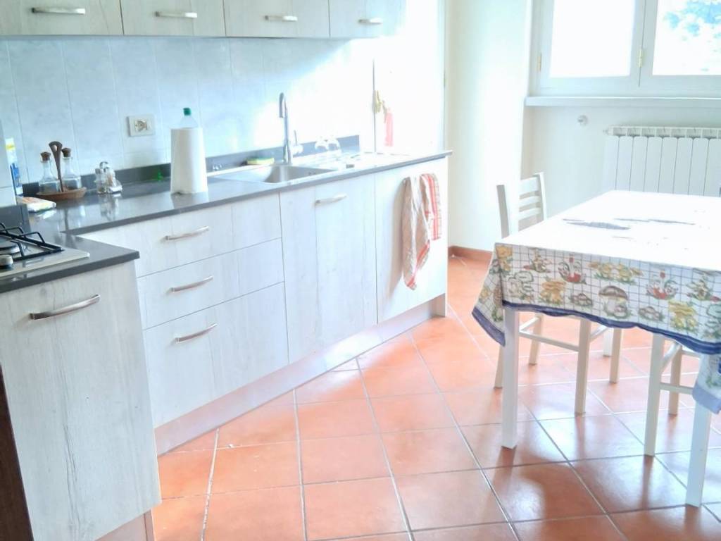 Appartamento a Lucca in Via Don Luigi Sturzo, 116 - Foto 3
