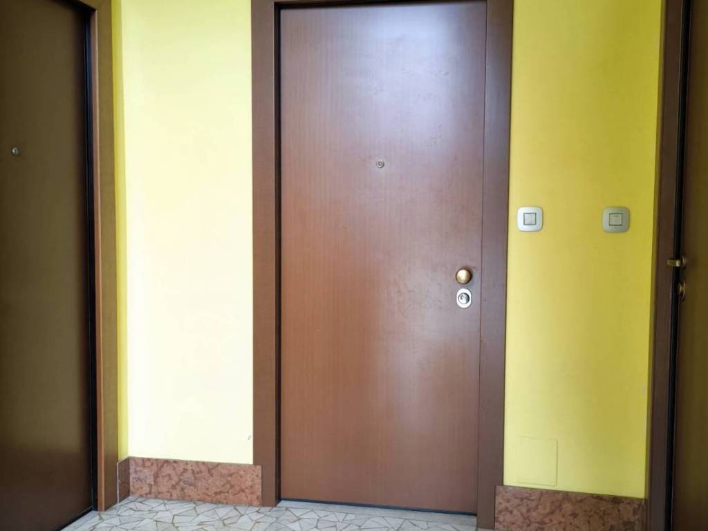 Appartamento a Biella in Viale Macallè, 18 - Foto 3