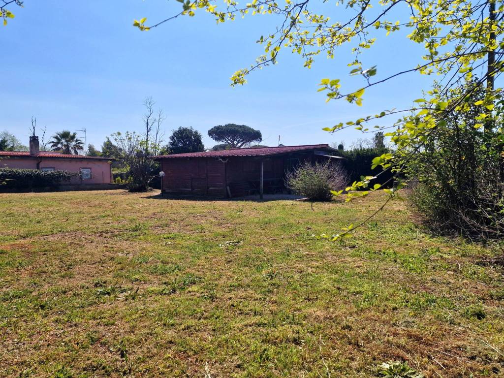 Casa indipendente a Terracina in Via Colle la Guardia - Foto 2