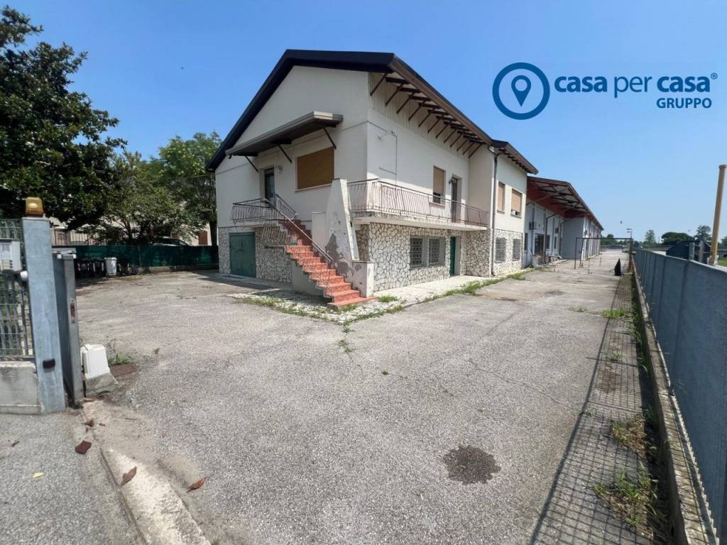 Appartamento a Ariano nel polesine in Via Romea Vecchia - Foto 2