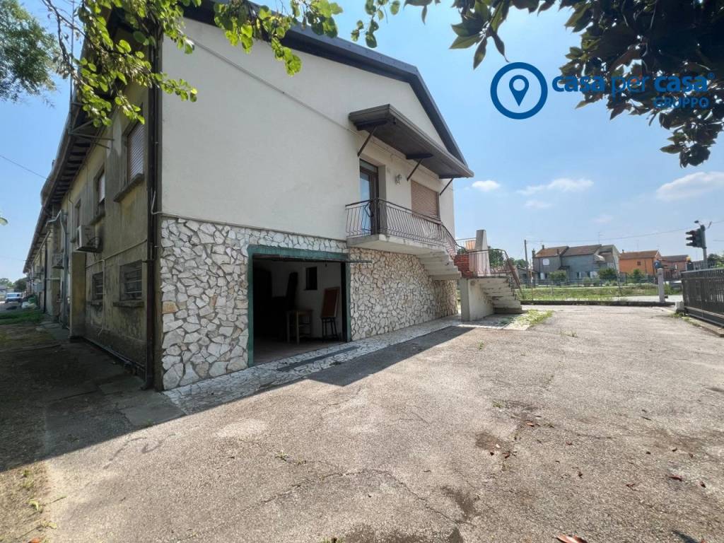 Appartamento a Ariano nel polesine in Via Romea Vecchia - Foto 3