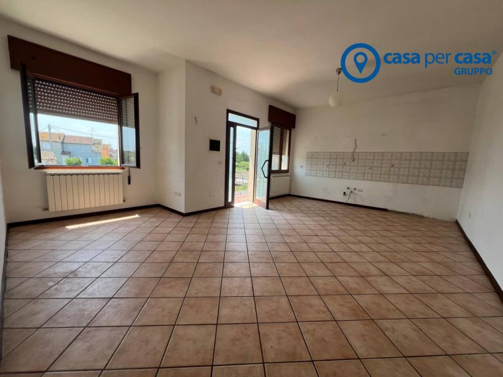 Appartamento a Ariano nel polesine in Via Romea Vecchia - Foto 5