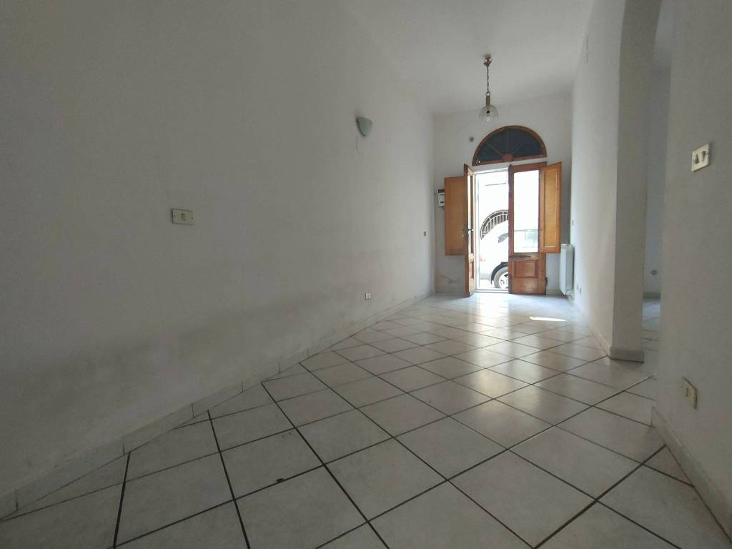 Casa indipendente a Poggio a caiano in Via Umberto I - Foto 3